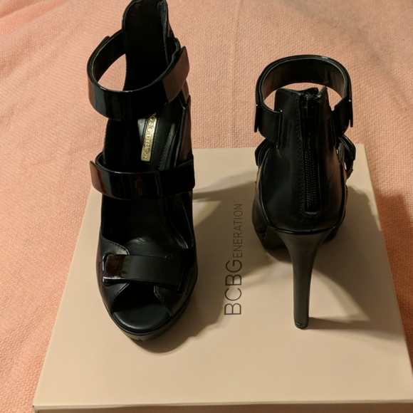 Black Dress Shoes - Picture 3 of 3